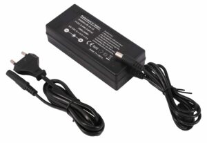 Τροφοδοτικό Πλαστικό 36W Για 24V Ταινία Led 1.5A Σταθεροποιημένο AC:110-220V