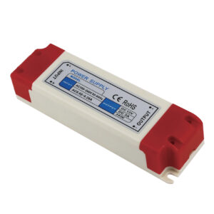 Τροφοδοτικό Πλαστικό 36W Για 12V Ταινία 3A Σταθεροποιημένο AC:110-220V